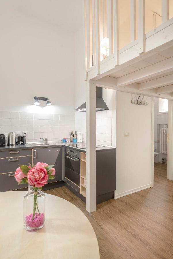 דירות New Loft In The Heart Of Bologna 2 מראה חיצוני תמונה