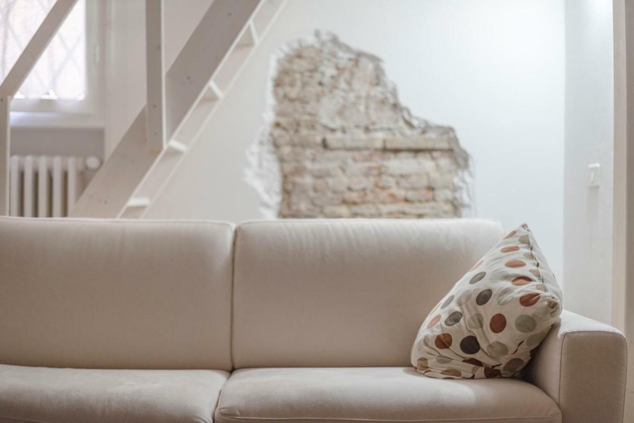 דירות New Loft In The Heart Of Bologna 2 מראה חיצוני תמונה
