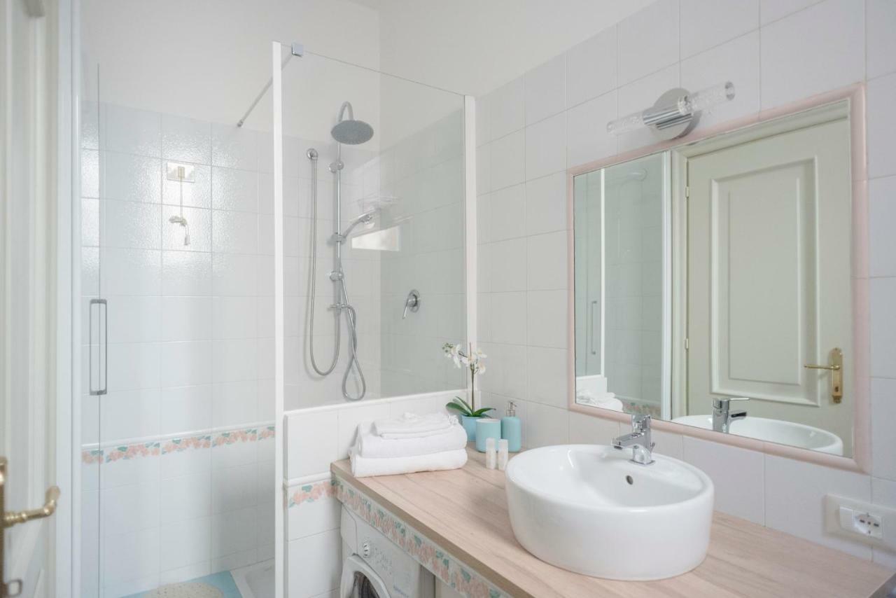 דירות New Loft In The Heart Of Bologna 2 מראה חיצוני תמונה