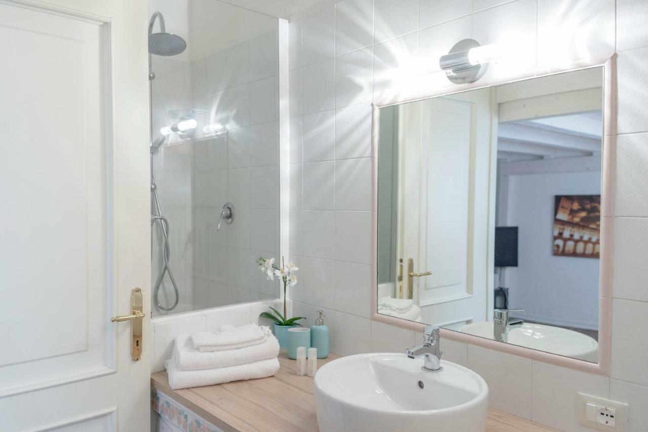 דירות New Loft In The Heart Of Bologna 2 מראה חיצוני תמונה