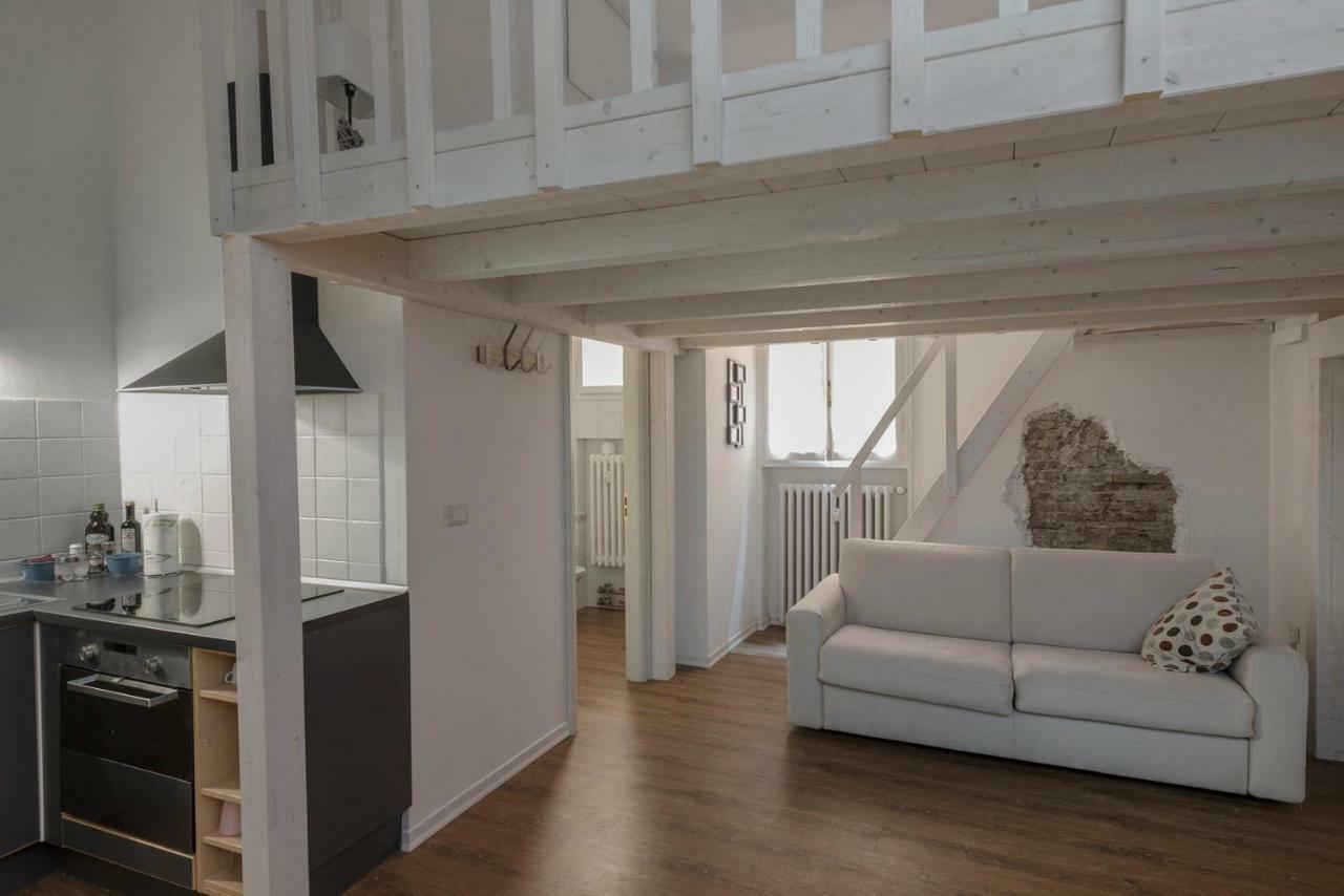 דירות New Loft In The Heart Of Bologna 2 מראה חיצוני תמונה