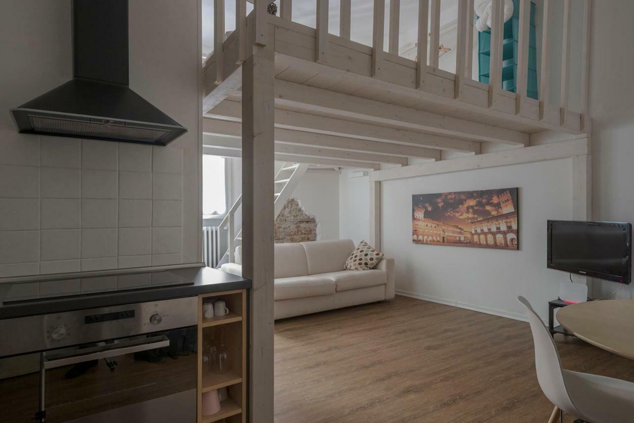 דירות New Loft In The Heart Of Bologna 2 מראה חיצוני תמונה